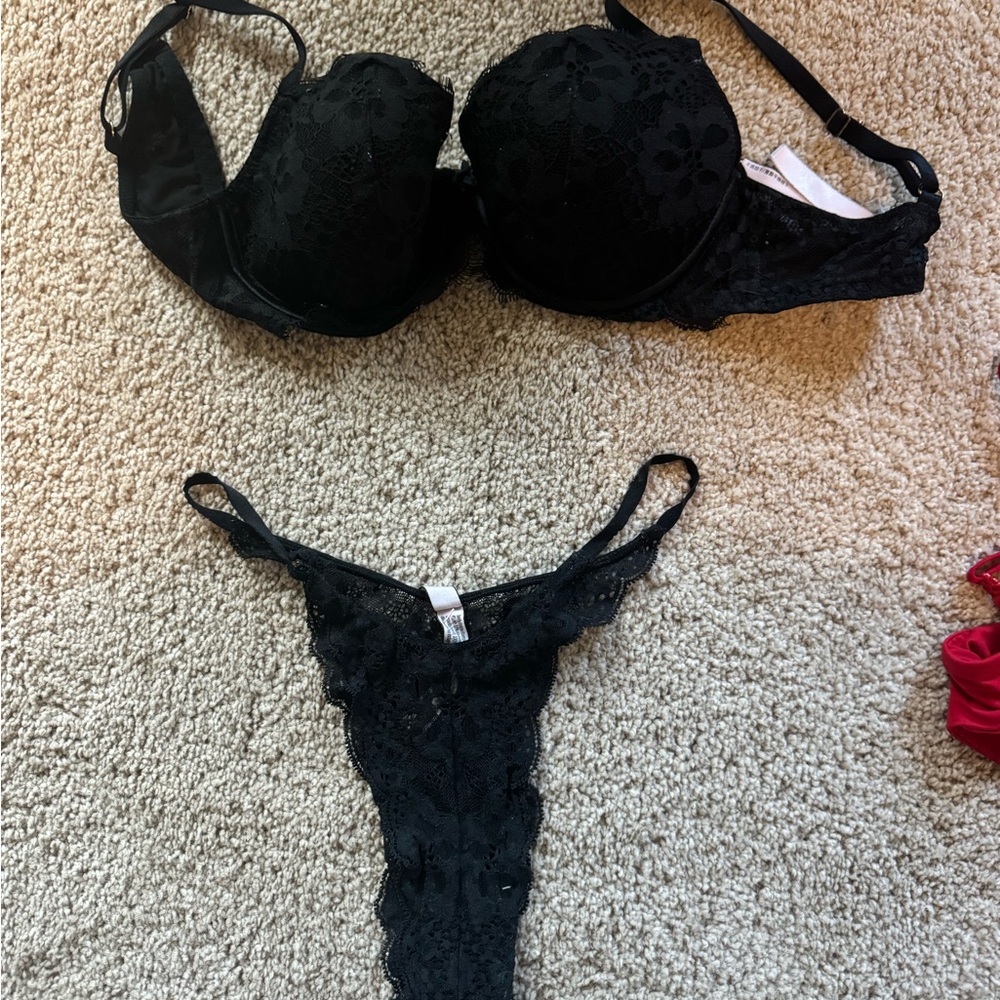 Victoria's Secret Black Lace Bra Set